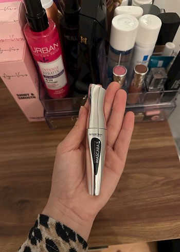 Parlak Siyah Maskara 5'i 1 Arada - Görsel 4