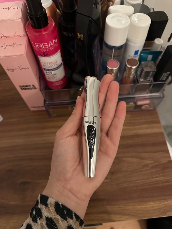 Parlak Siyah Maskara 5'i 1 Arada - Görsel 4