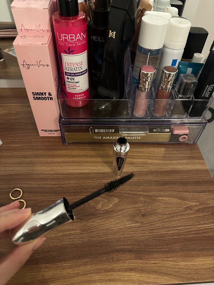 Parlak Siyah Maskara 5'i 1 Arada - Görsel 3