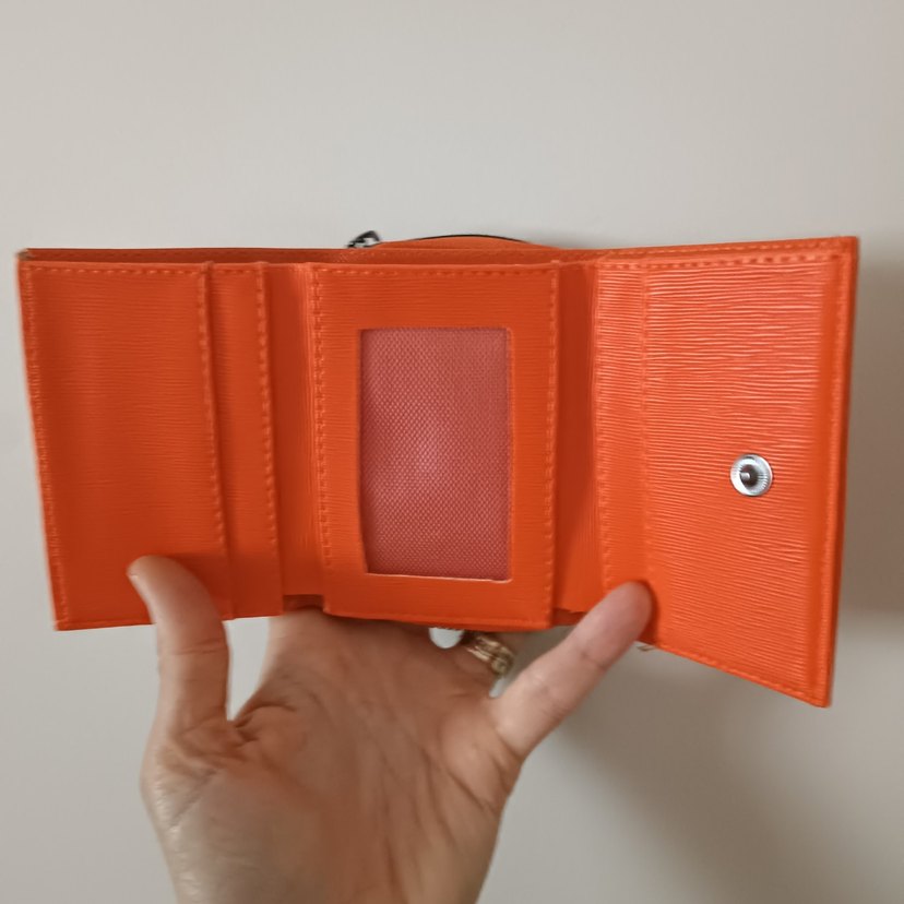 Turuncu cüzdan - Görsel 3
