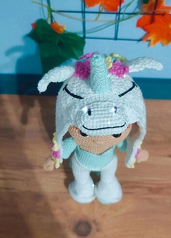 Beden Renk Unicorn kostümlü kız