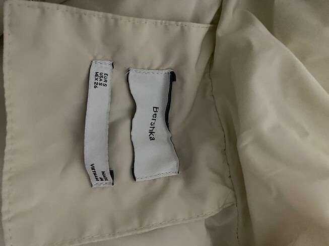 s Beden Bershka şişme yelek