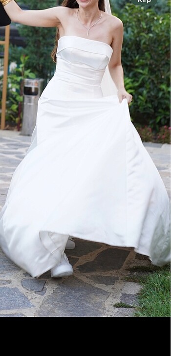 SATEN KOLSUZ STRAPLEZ SADE ŞIK GELİNLİK - Görsel 2