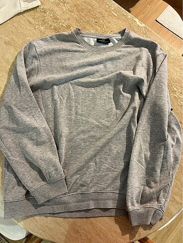 HM Sweatshirt