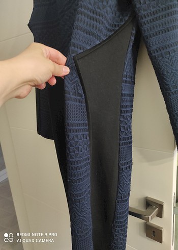 Uzun Kollu Siyah Nakışlı Ofis Elbisesi - Görsel 6