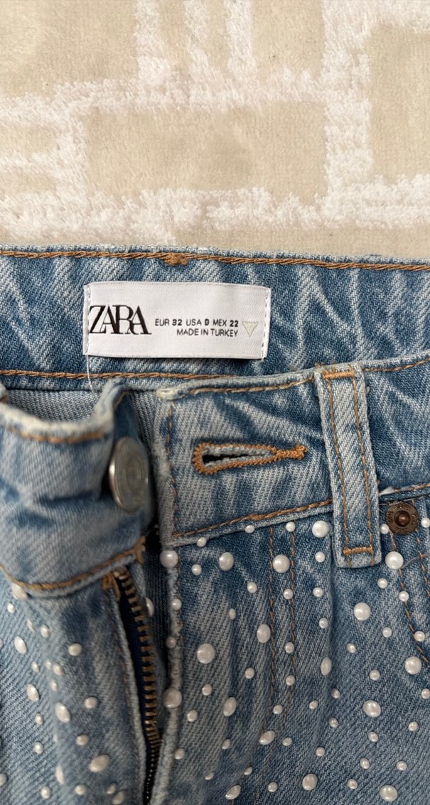 Taşlı Açık Mavi Denim Jean — görsel 2/4