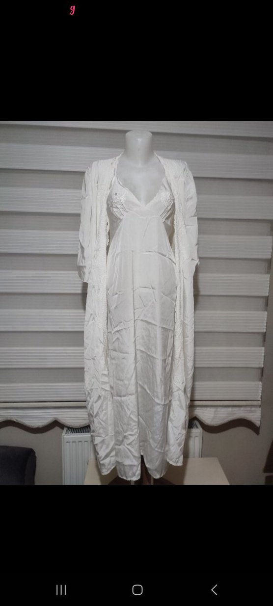 Beyaz Nakışlı Bohem Uzun Kadın Sabahlık - Görsel 2