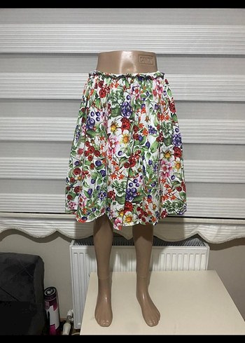 Çiçek Desenli Mini Etek - Görsel 2