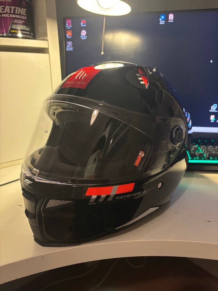 Mt motorsiklet kask - Görsel 2