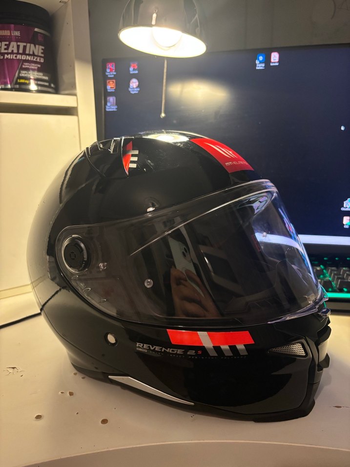 Mt motorsiklet kask - Görsel 3