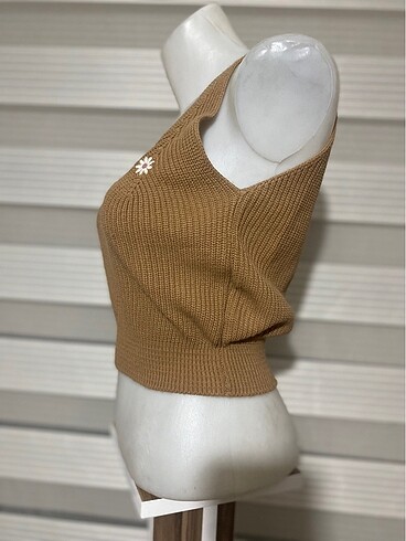 s Beden ASKILI CROP BLUZ