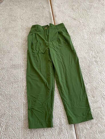 Stradivarius Kumaş pantolon