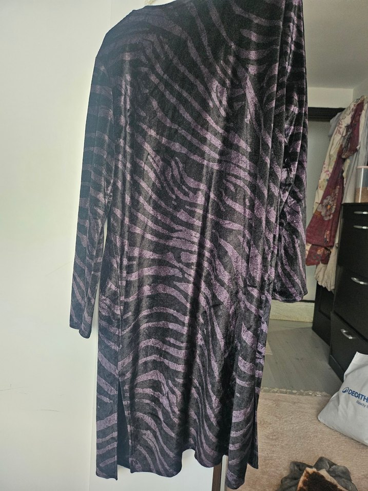 Uzun gri desenli kadife kimono - Görsel 2