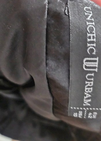 Siyah dantelli saten etek - Görsel 2