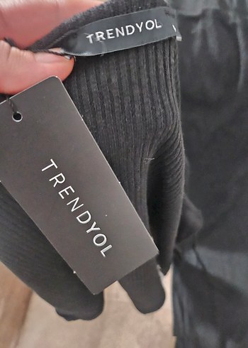 Siyah Etek hırka takım - Görsel 3