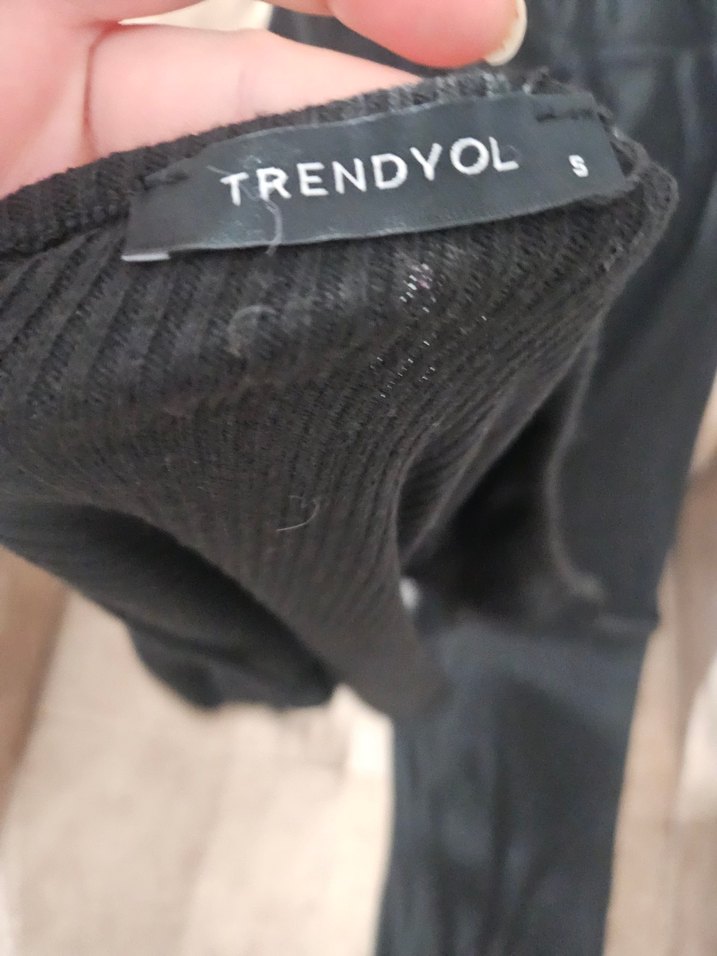 Siyah Etek hırka takım - Görsel 2