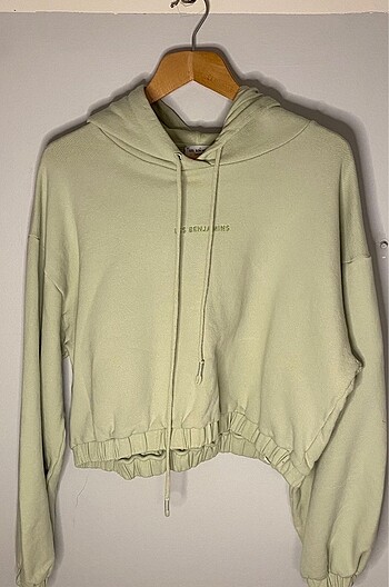 Les Benjamins Cropped Hoodie