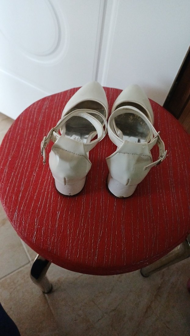 Beyaz Tokalı Stiletto çoçuk - Görsel 4