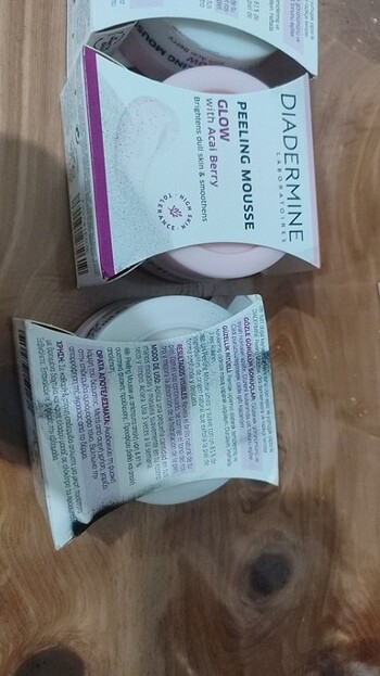 Diadermine Işıltı Verici Köpük Peelingi 75 Ml Acai Berry - Görsel 3