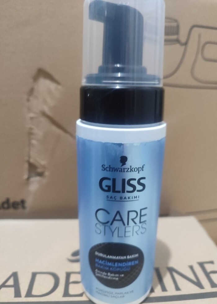 Gliss 150 ml Hacimlendiren Saç Bakım Köpüğü

 SCHWARZKOPF - Görsel 3