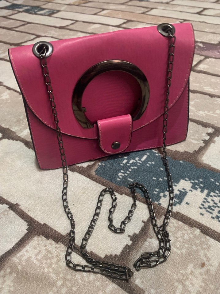 Pembe Deri Zincir Detaylı Yılan Desenli Çanta - Görsel 3