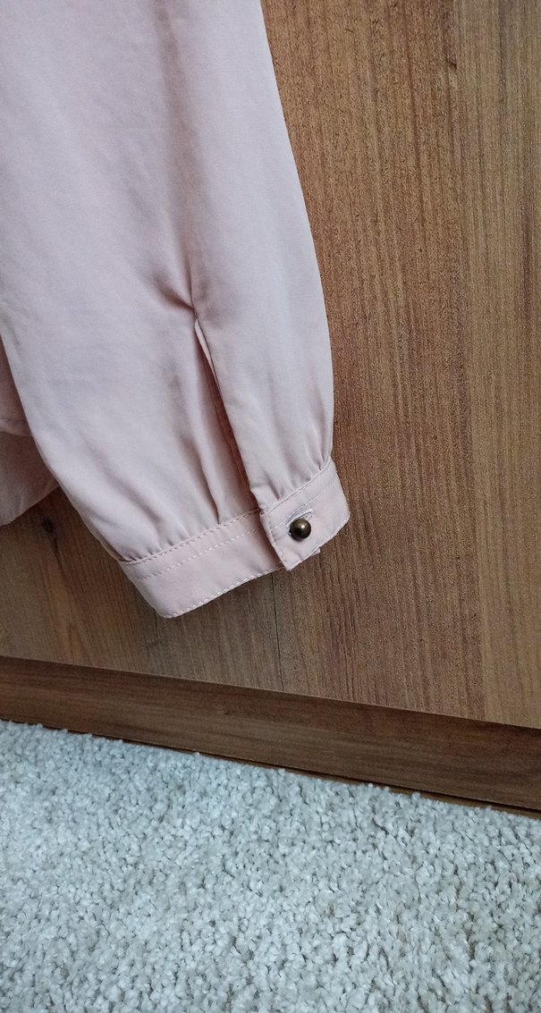 Bej Saten Fiyonklu Uzun Kollu Gömlek - Görsel 4