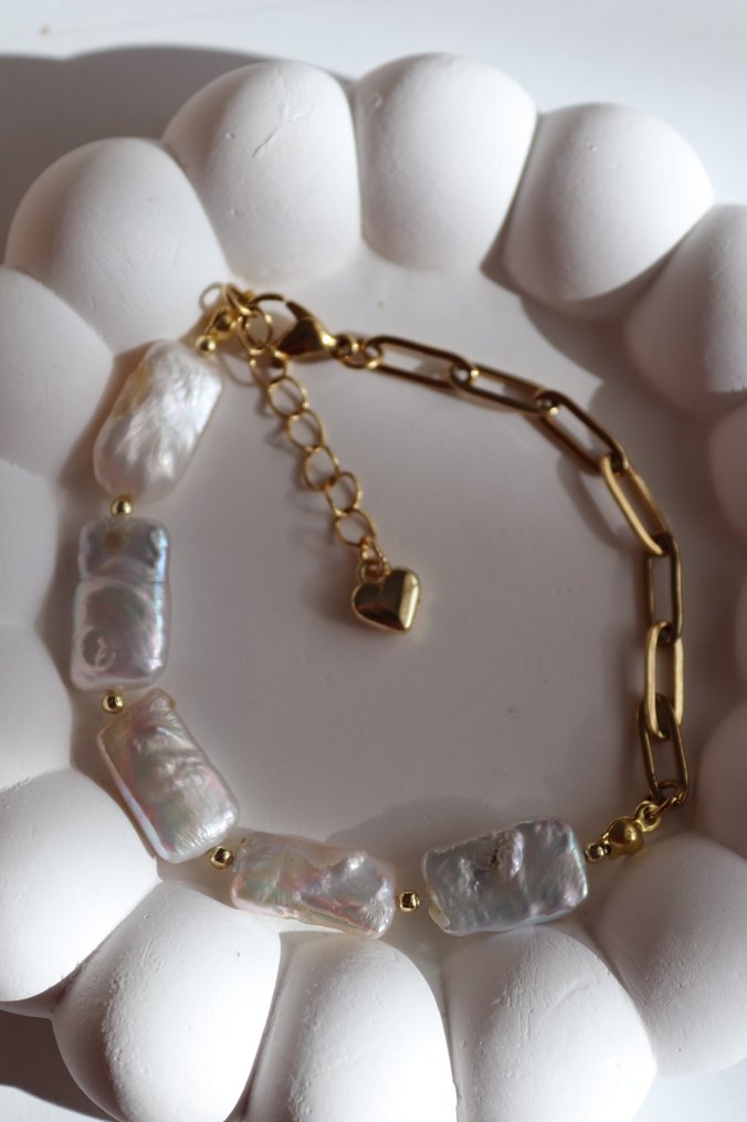 Altın Renk Zincir Detaylı İnci Bileklik - Görsel 3