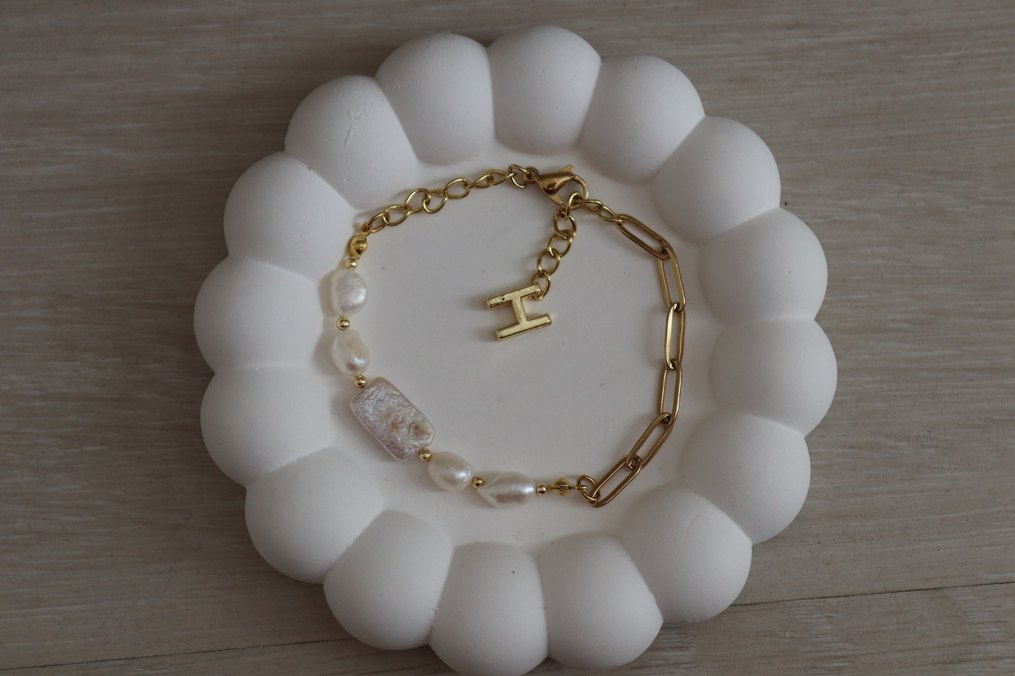 Altın Renk Zincir İnci Kadın Bileklik - Görsel 3