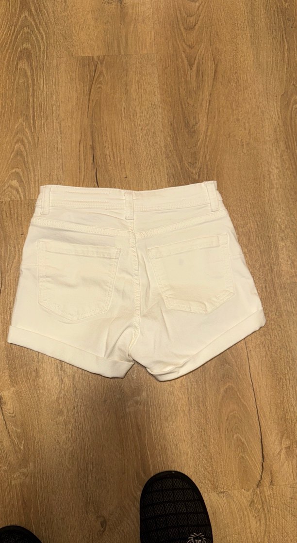 Kadın Beyaz Mini Pamuklu Denim Şort - Görsel 4