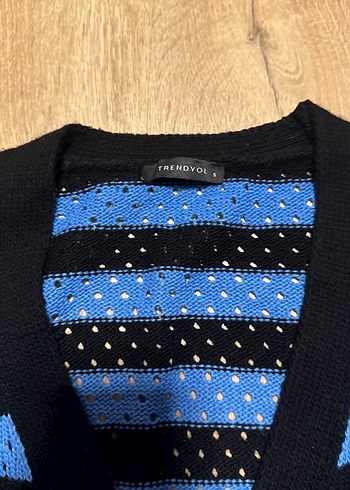 Mavi Siyah Çizgili Triko Hırka - Görsel 2