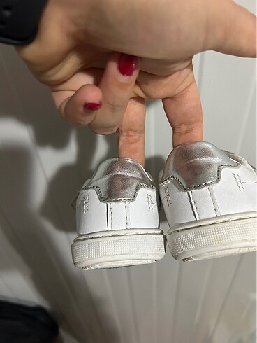 24 Beden beyaz Renk Tommy Hilfiger Sneaker