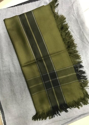 Haki Uzun Püsküllü Panço - Görsel 2