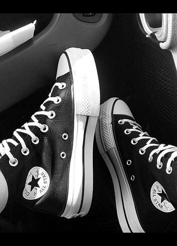 37 Beden siyah Renk Converse 