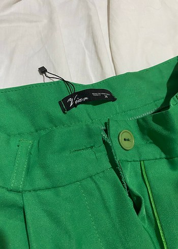 Düğmeli Yeşil Kadın Kumaş Pantolon - Görsel 2