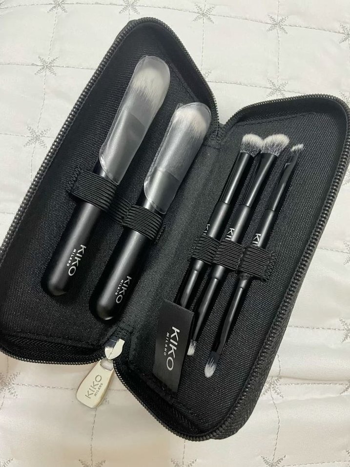 KIKO Milano Siyah Makyaj Fırça Seti - Görsel 2