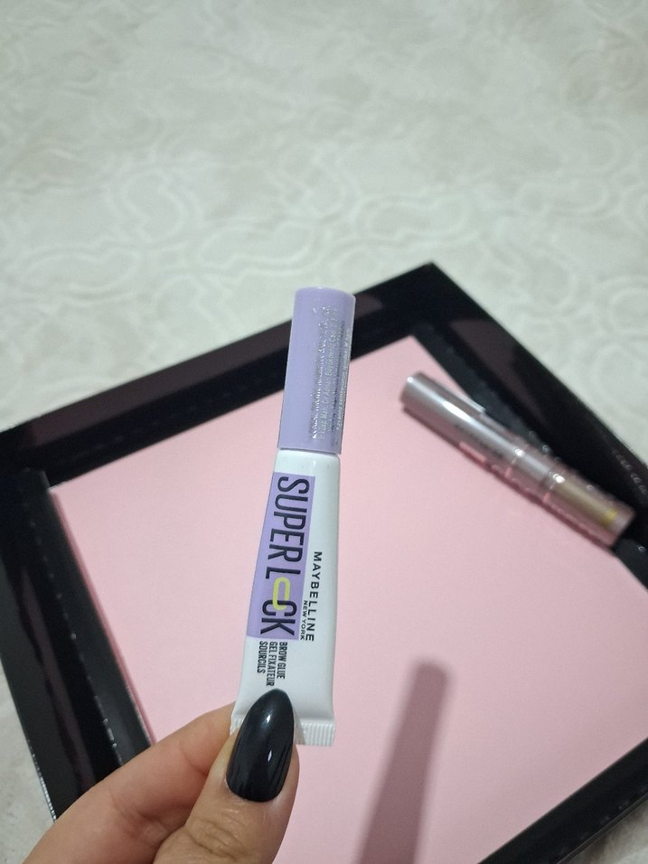 Maybelline SuperLck Mor Maskara - Görsel 4