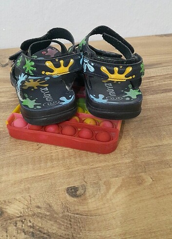 27 Beden Muya erkek çocuk sandalet 