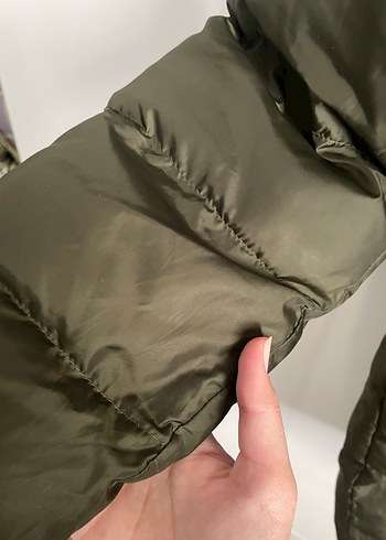 Haki Renk Kapüşonlu Kadın Kışlık Mont - Görsel 5