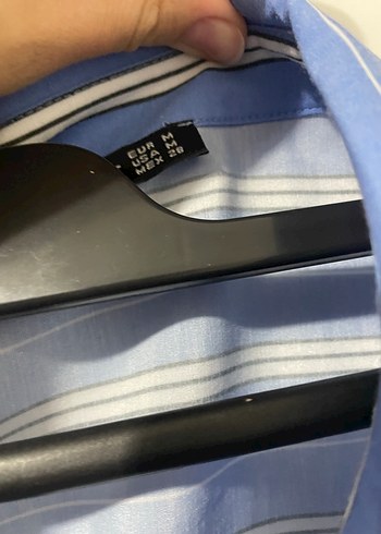 Düğmeli Mavi Çizgili Kadın Gömlek - Görsel 2