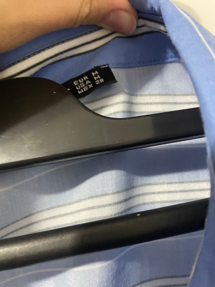 Düğmeli Mavi Çizgili Kadın Gömlek - Görsel 2