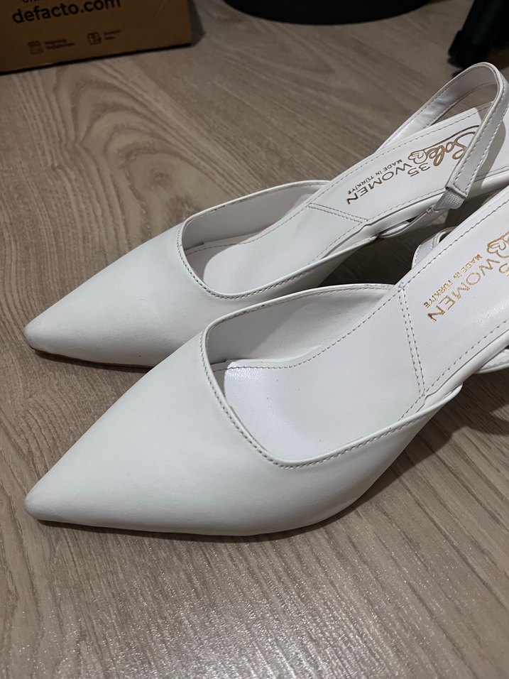 Beyaz Stiletto Topuklu Kadın Abiye Ayakkabı - Görsel 4