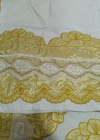 Saten Parlak Beyaz Nakışlı Yatak Örtüsü yorgan yüzü - Görsel 3