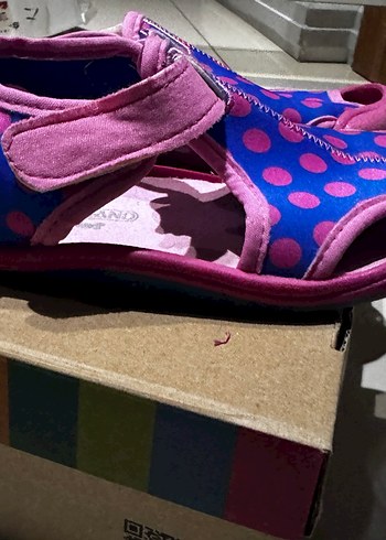 Diğer Ayakland Kids Renkli Puantiyeli Kız Çocuk Sandaletleri