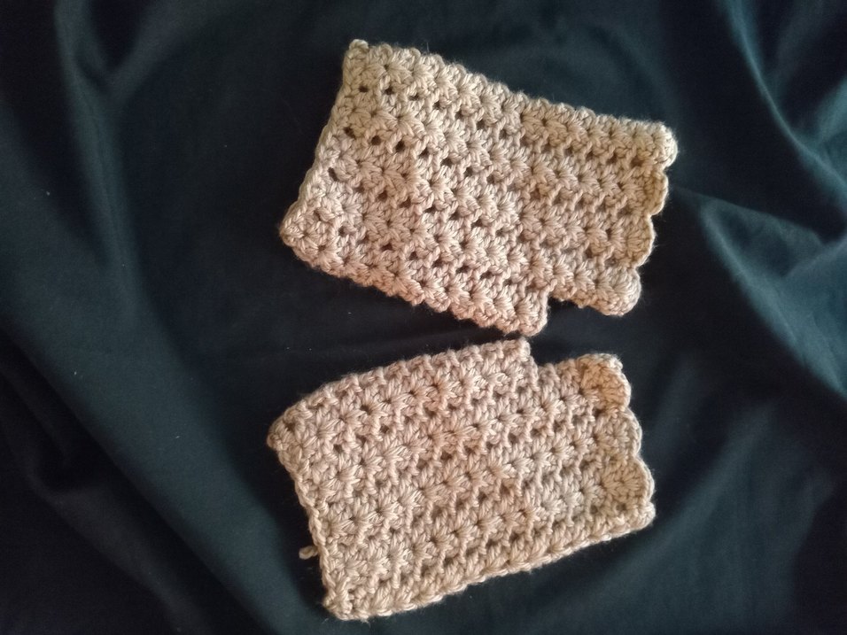 Mavi Örgü Kadın Eldiveni - Görsel 3