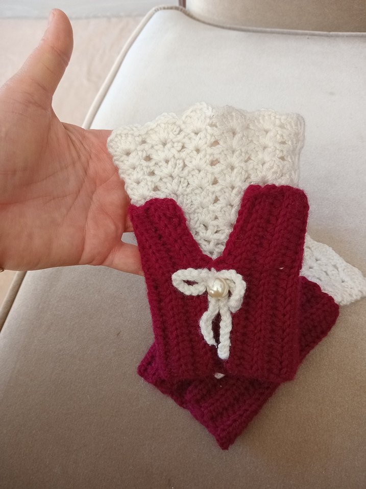 Bordo Dantel Detaylı Örgü Kadın Eldiveni - Görsel 3