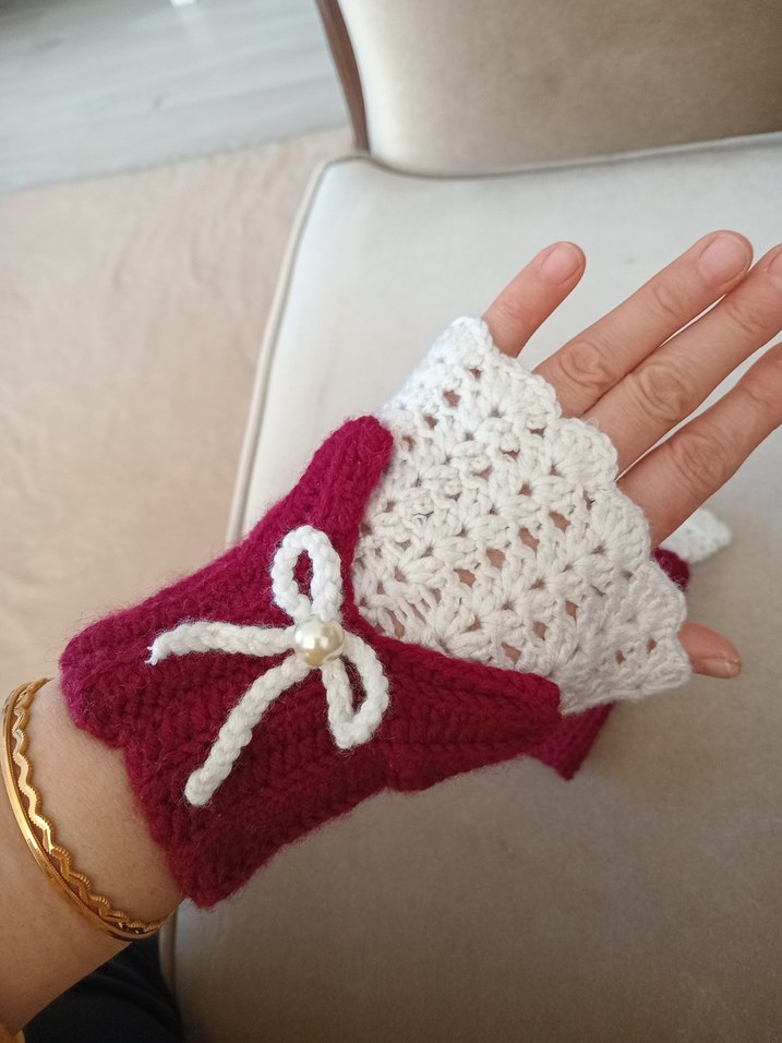 Bordo Dantel Detaylı Örgü Kadın Eldiveni - Görsel 2