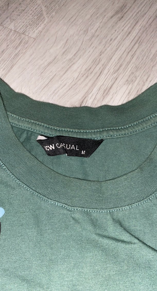 Baskılı Yeşil Kısa Kollu - Görsel 2