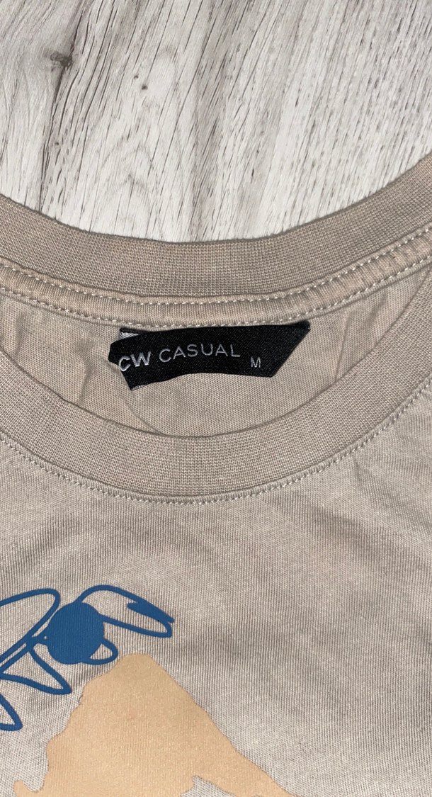 Bej Baskılı Kadın Tişört - Görsel 2