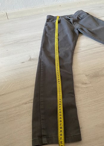 Erkek Çocuk Gri Kemerli  okul Pantolon - Görsel 2