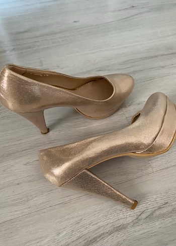 Altın Rengi Kadın Topuklu abiye ayakkabı - Görsel 3